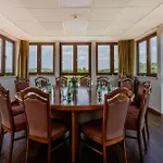 Darovansky Dvur - Wellness & Golf 4*