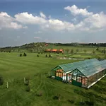 Darovansky Dvur - Wellness & Golf Resort