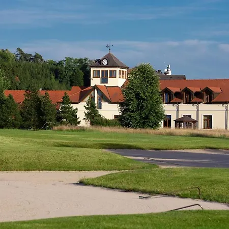 Darovansky Dvur - Wellness & Golf 4* Břasy