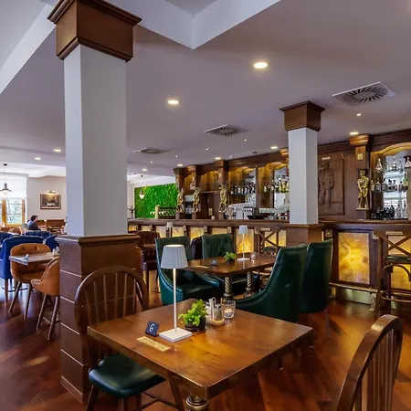 Darovansky Dvur - Wellness & Golf 4* Břasy