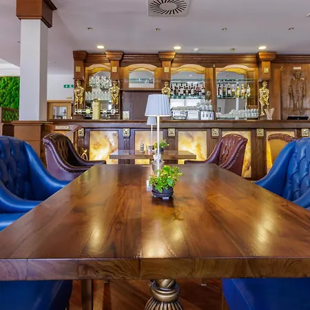 Darovansky Dvur - Wellness & Golf