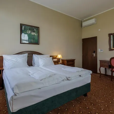 Darovansky Dvur - Wellness & Golf