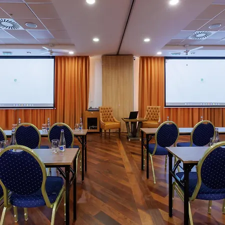 Resort Darovansky Dvur - Wellness & Golf 4*