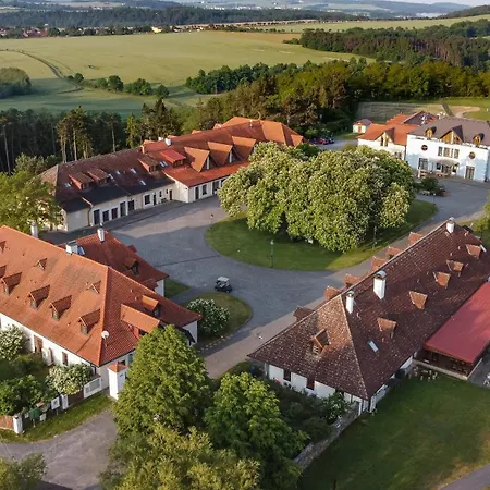 Resort Darovansky Dvur - Wellness & Golf