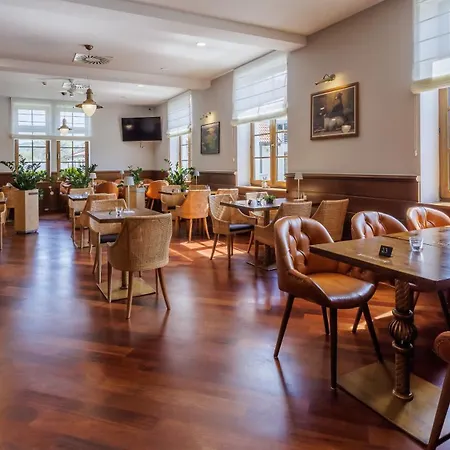 Darovansky Dvur - Wellness & Golf Břasy