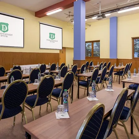 Darovansky Dvur - Wellness & Golf Ośrodek wypoczynkowy 4*