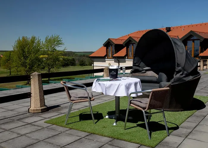 Darovansky Dvur - Wellness & Golf Břasy