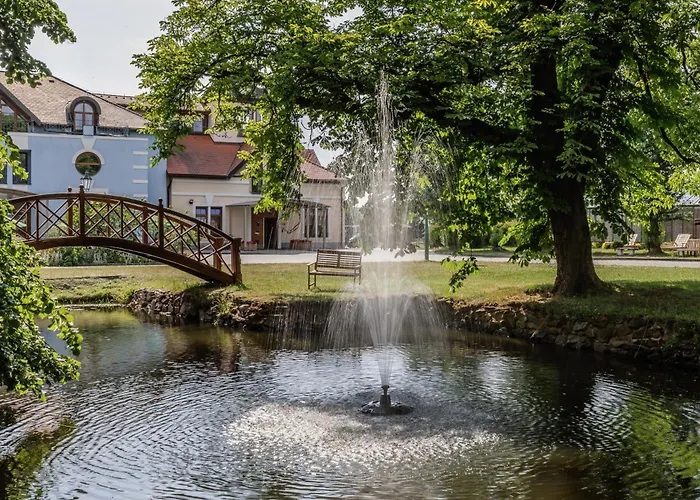 Darovansky Dvur - Wellness & Golf Resort 4*