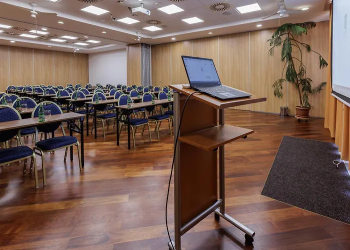 Resort Darovansky Dvur - Wellness & Golf Břasy