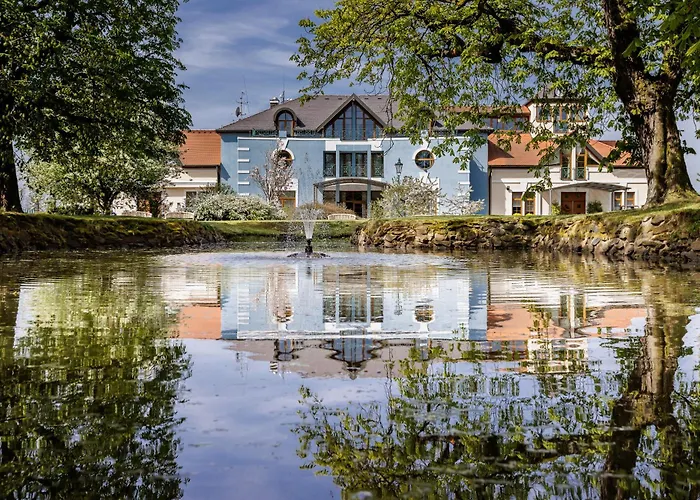 Darovansky Dvur - Wellness & Golf Resort